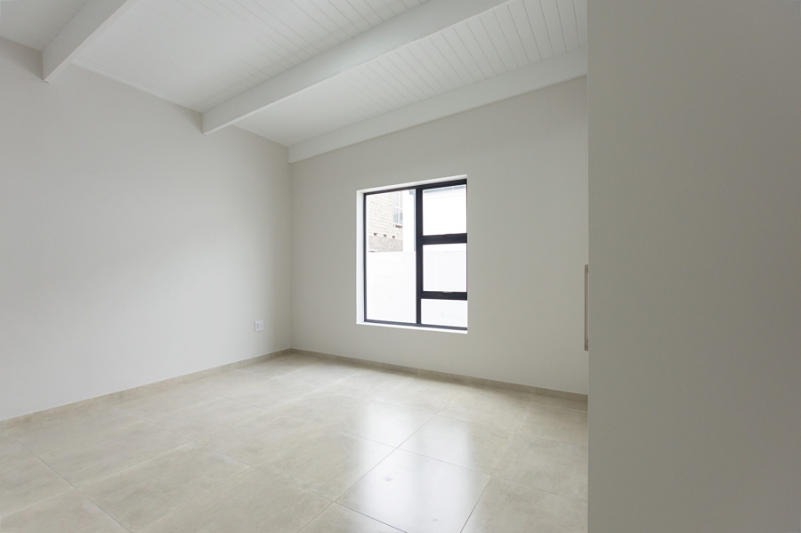 3 Bedroom Property for Sale in Brittania Beach Estate Western Cape